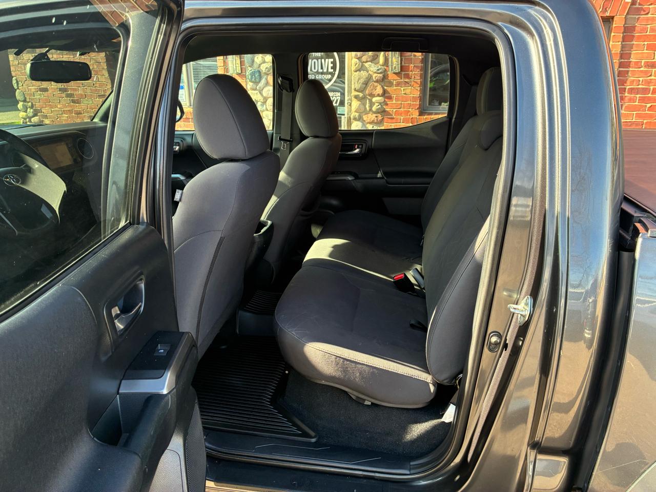 Toyota Tacoma TRD Sport Double Cab 4WD V6 2017