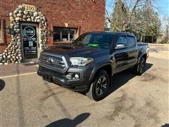 2017 Toyota Tacoma 