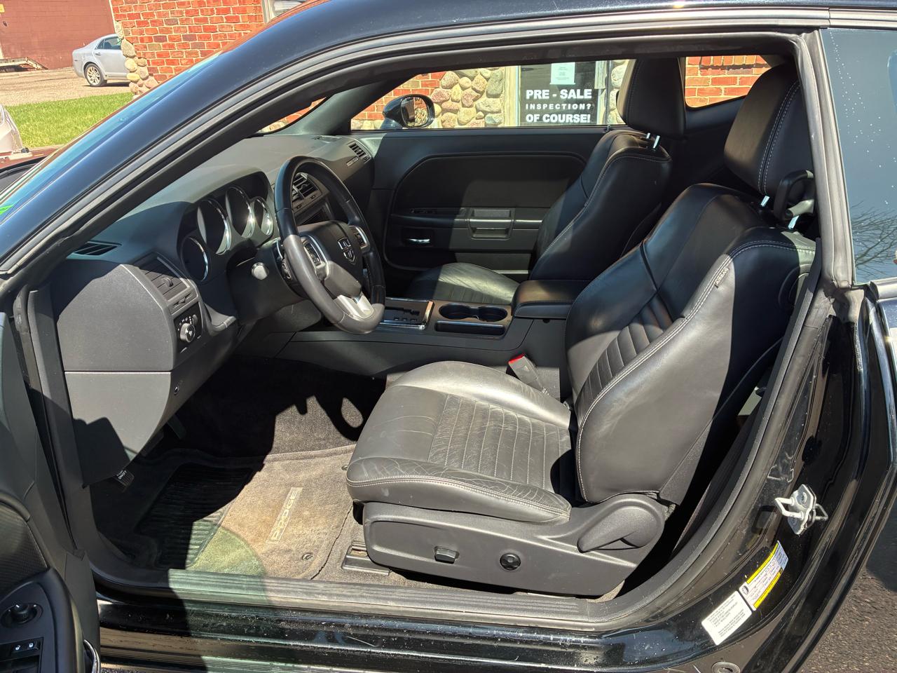 Dodge Challenger R/T 2012