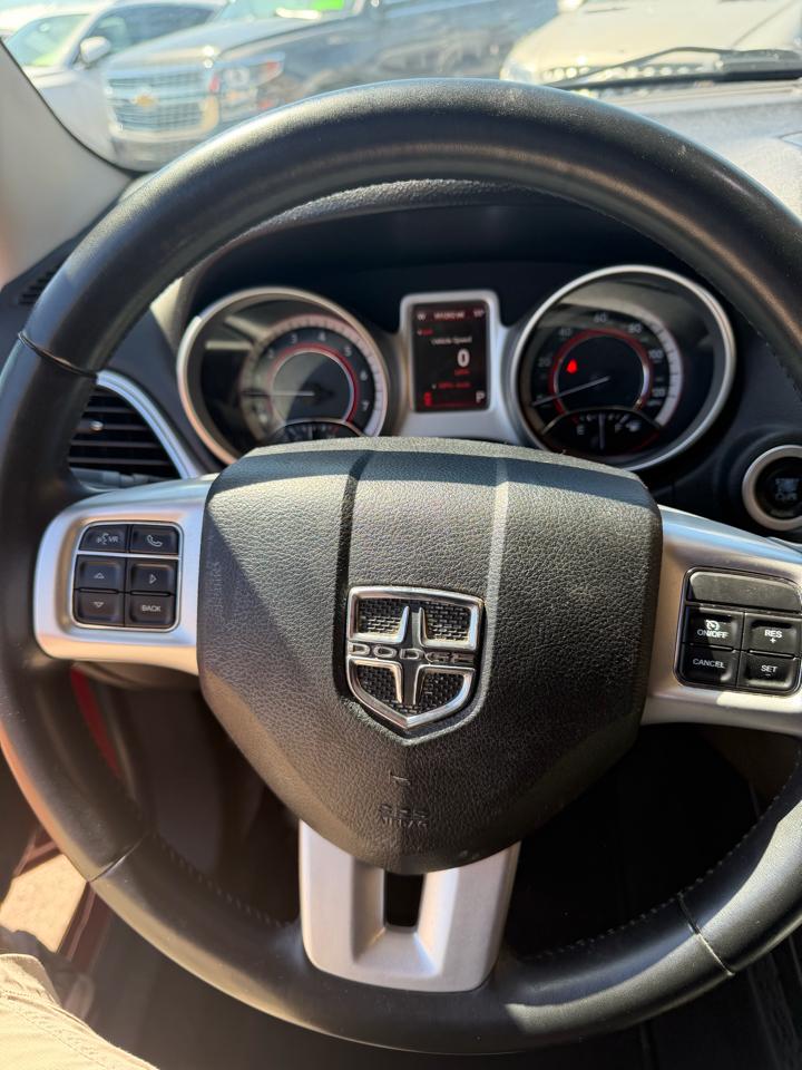 Dodge Journey SXT AWD 2012