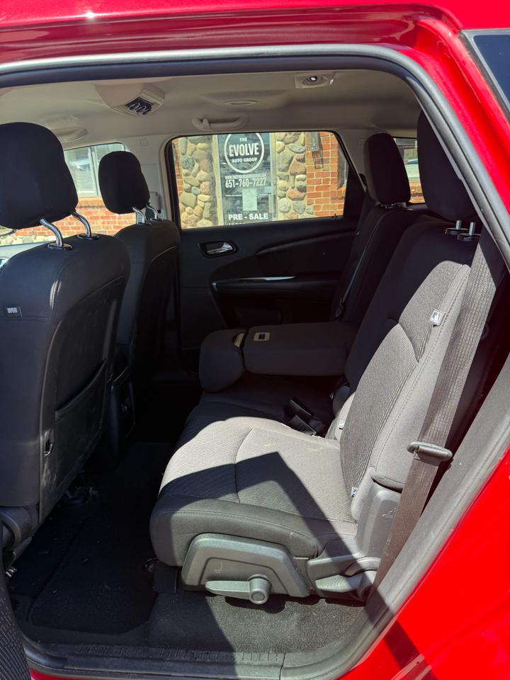 Dodge Journey SXT AWD 2012