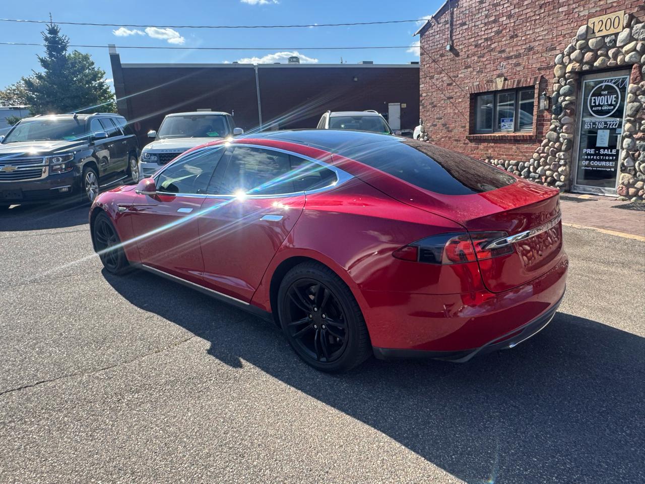 Tesla Model S Base 2014