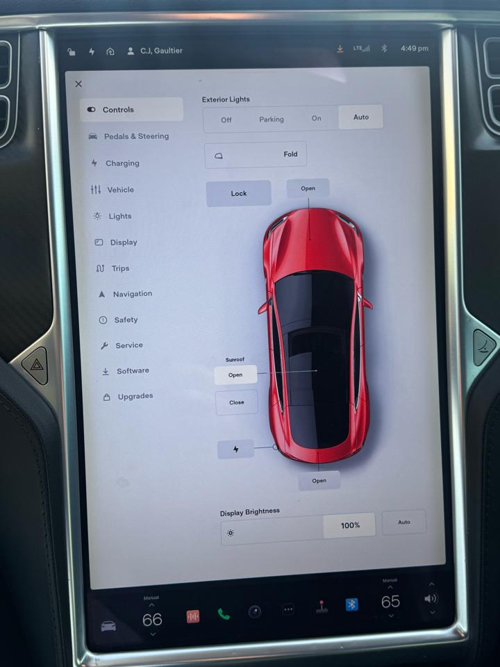 Tesla Model S Base 2014