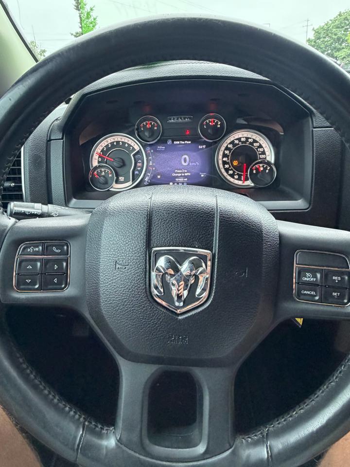 RAM 1500 Sport Crew Cab SWB 4WD 2013