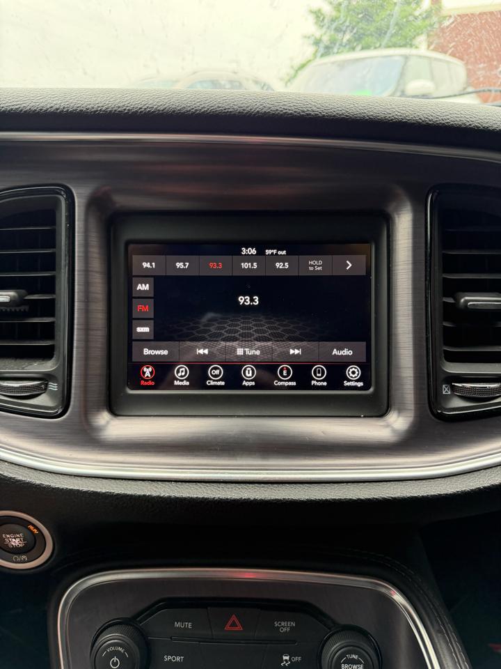 Dodge Challenger SXT 2018
