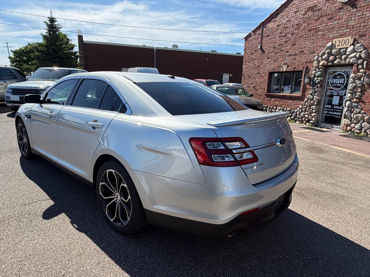 Ford Taurus SHO AWD 2016