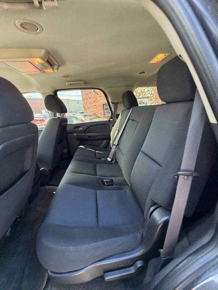 GMC Yukon SLE1 4WD 2011