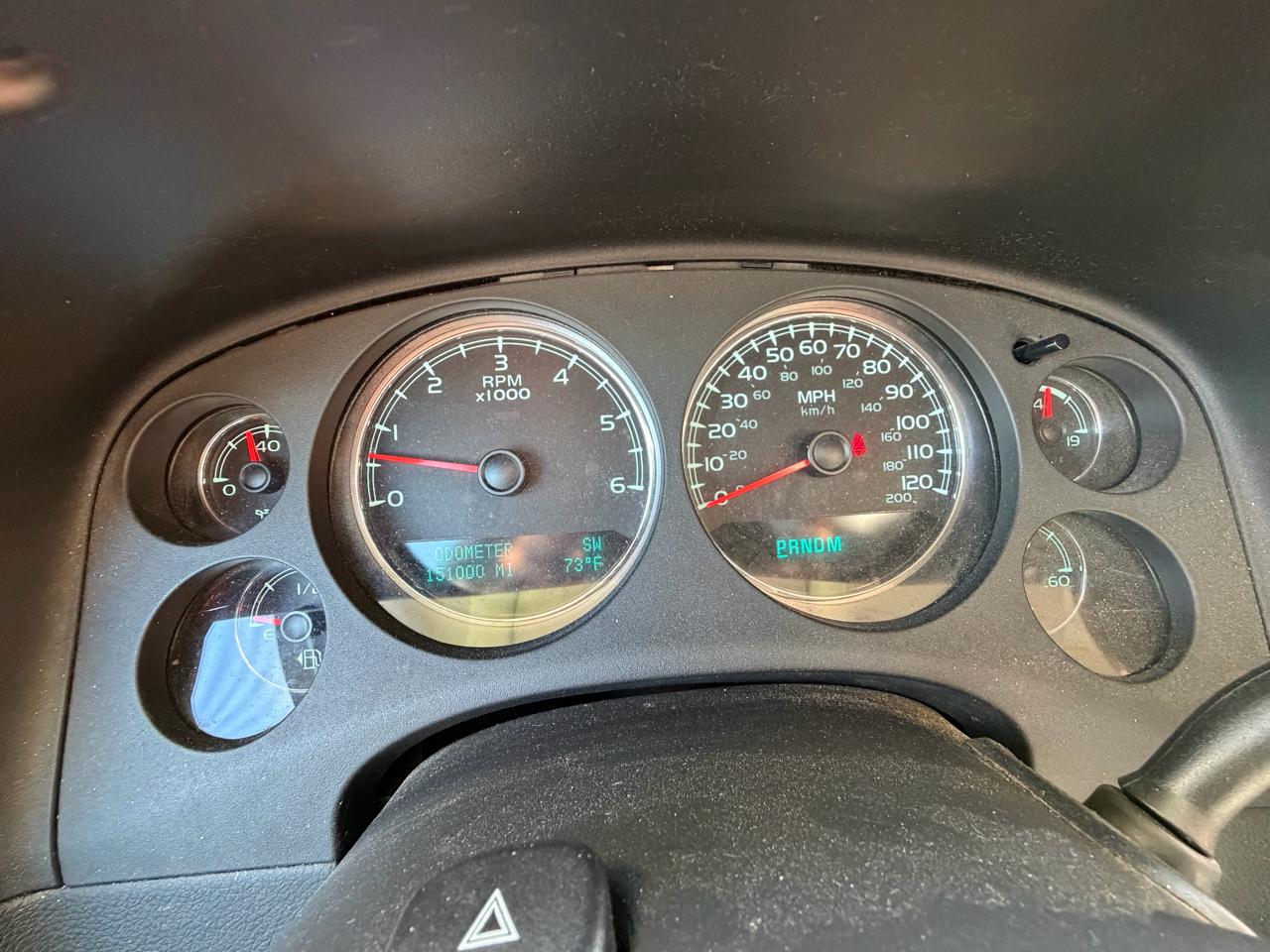 GMC Yukon SLE1 4WD 2011