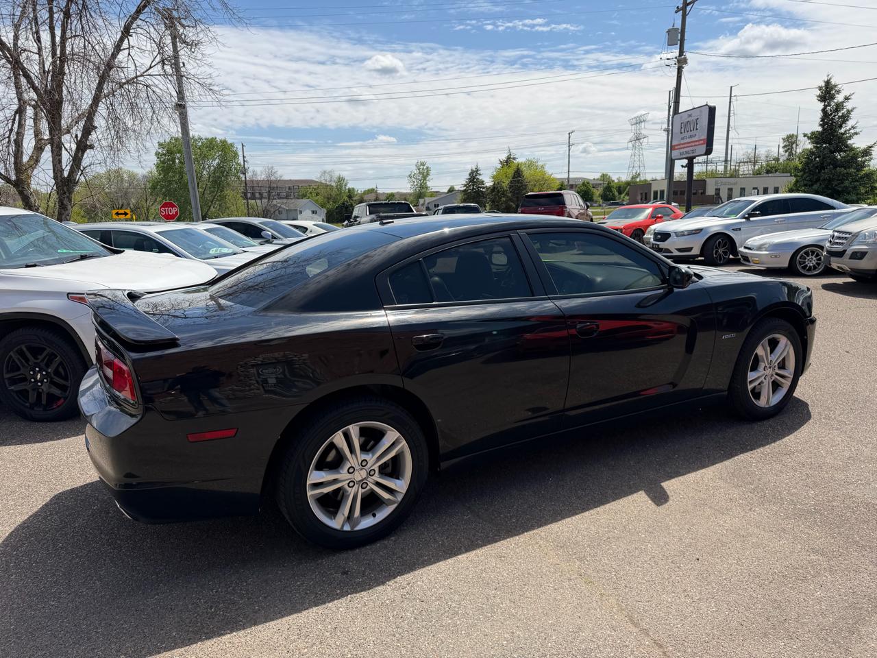 Dodge Charger R/T AWD 2011