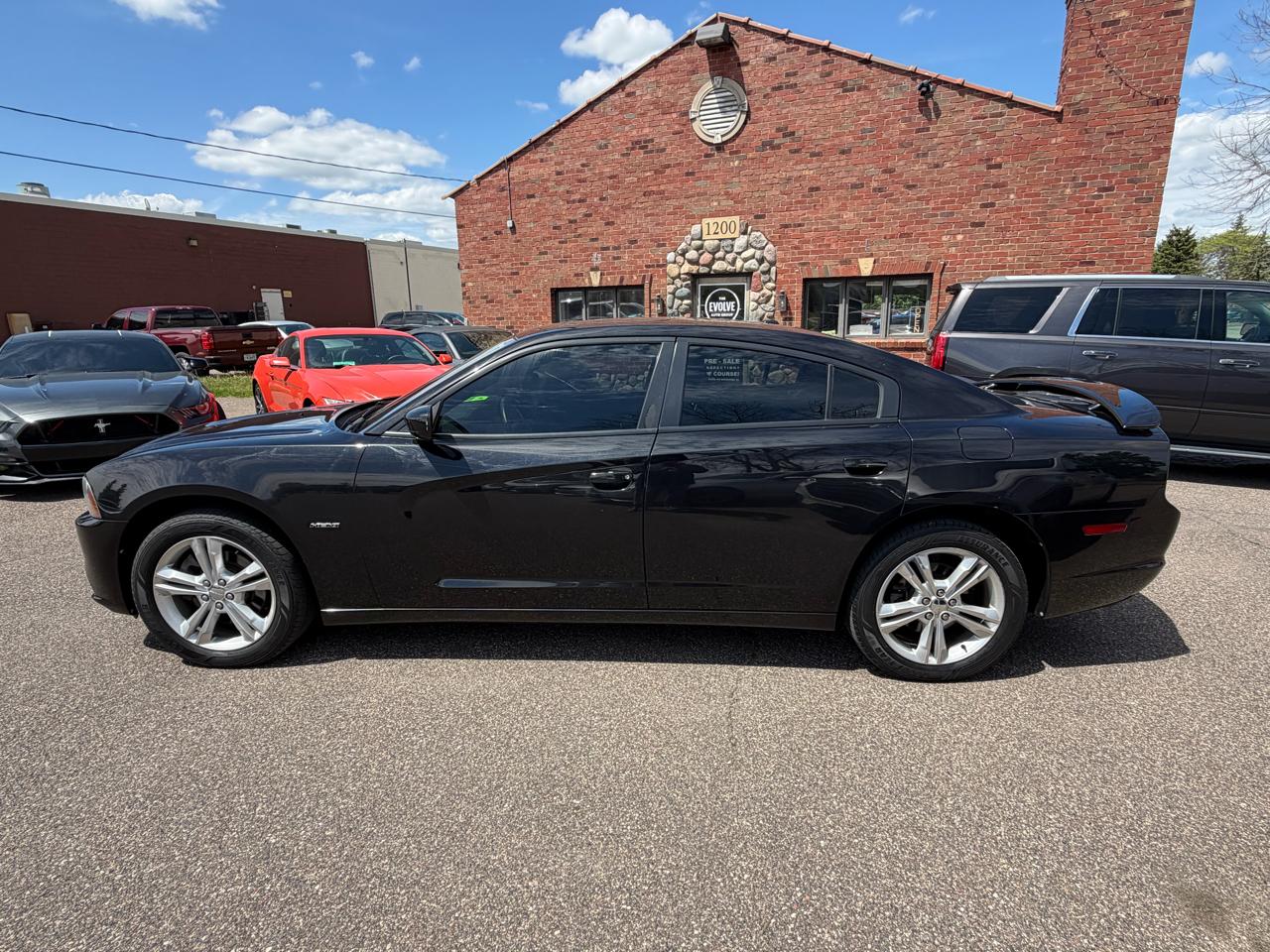 Dodge Charger R/T AWD 2011
