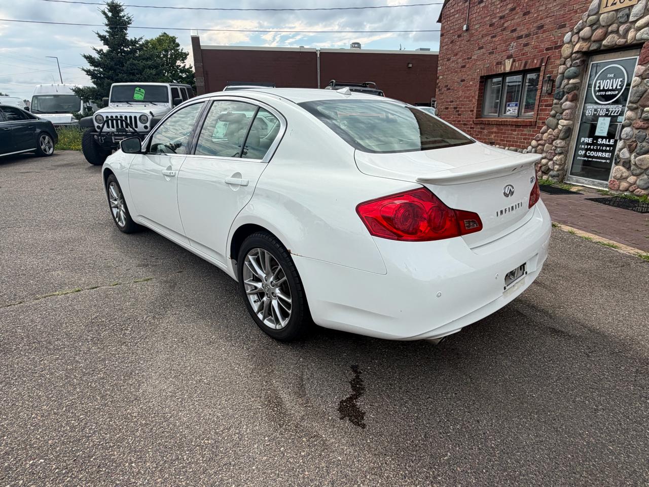 Infiniti G Sedan 37x AWD 2013