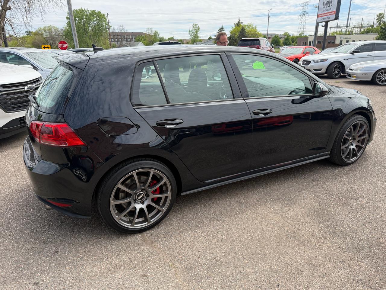 Volkswagen GTI Autobahn 6A 4-Door 2016
