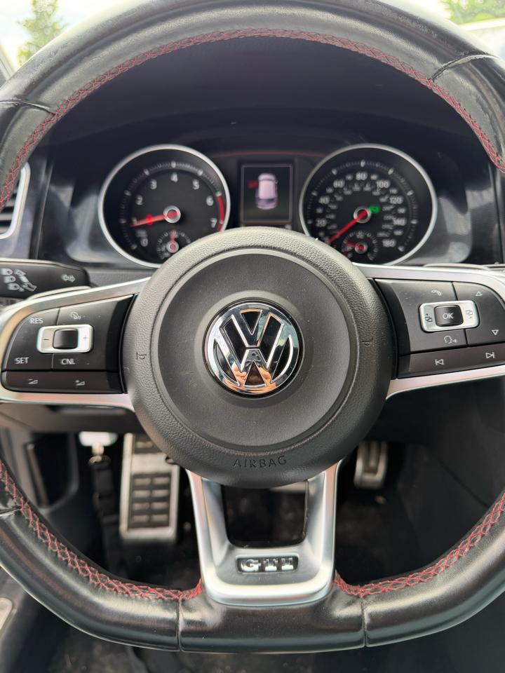 Volkswagen GTI Autobahn 6A 4-Door 2016