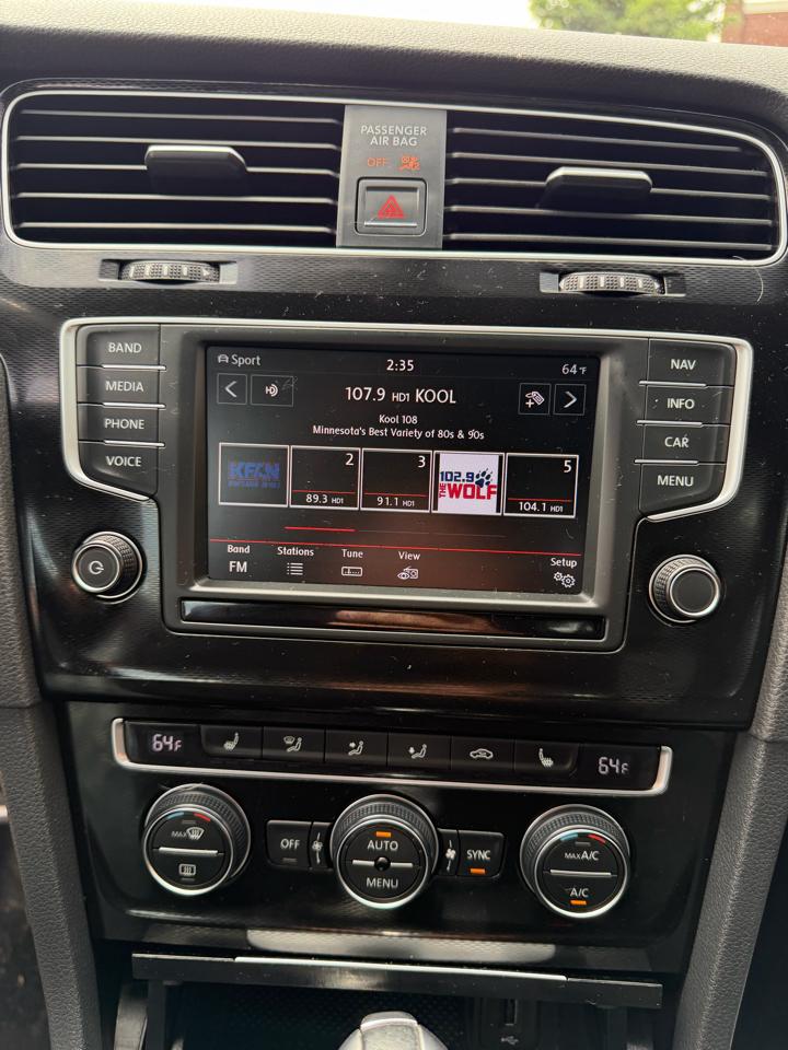 Volkswagen GTI Autobahn 6A 4-Door 2016