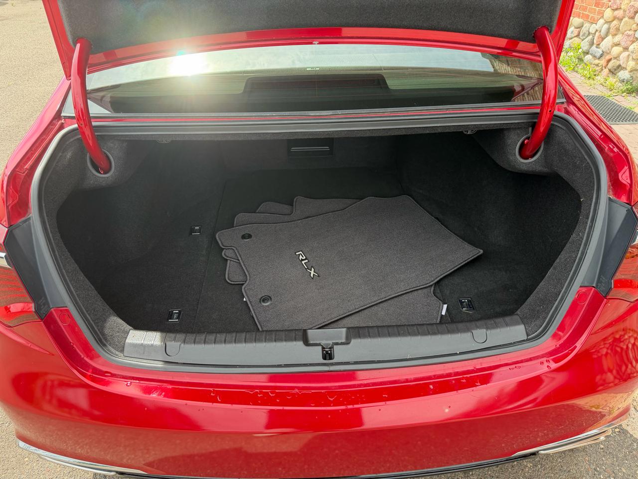 Acura RLX P-AWS 2018