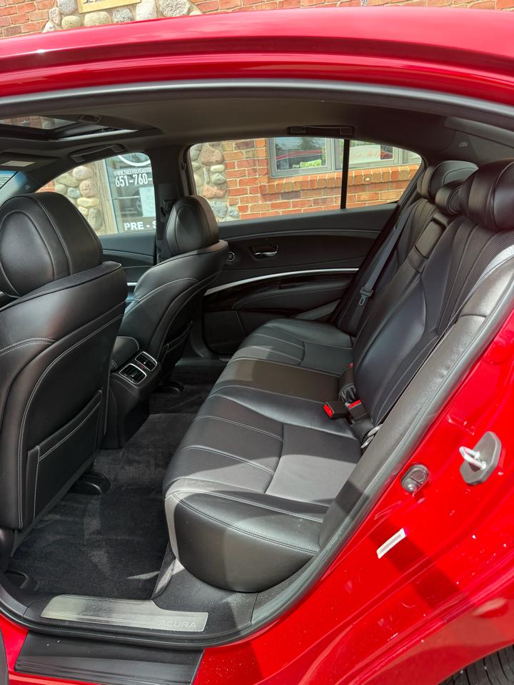 Acura RLX P-AWS 2018