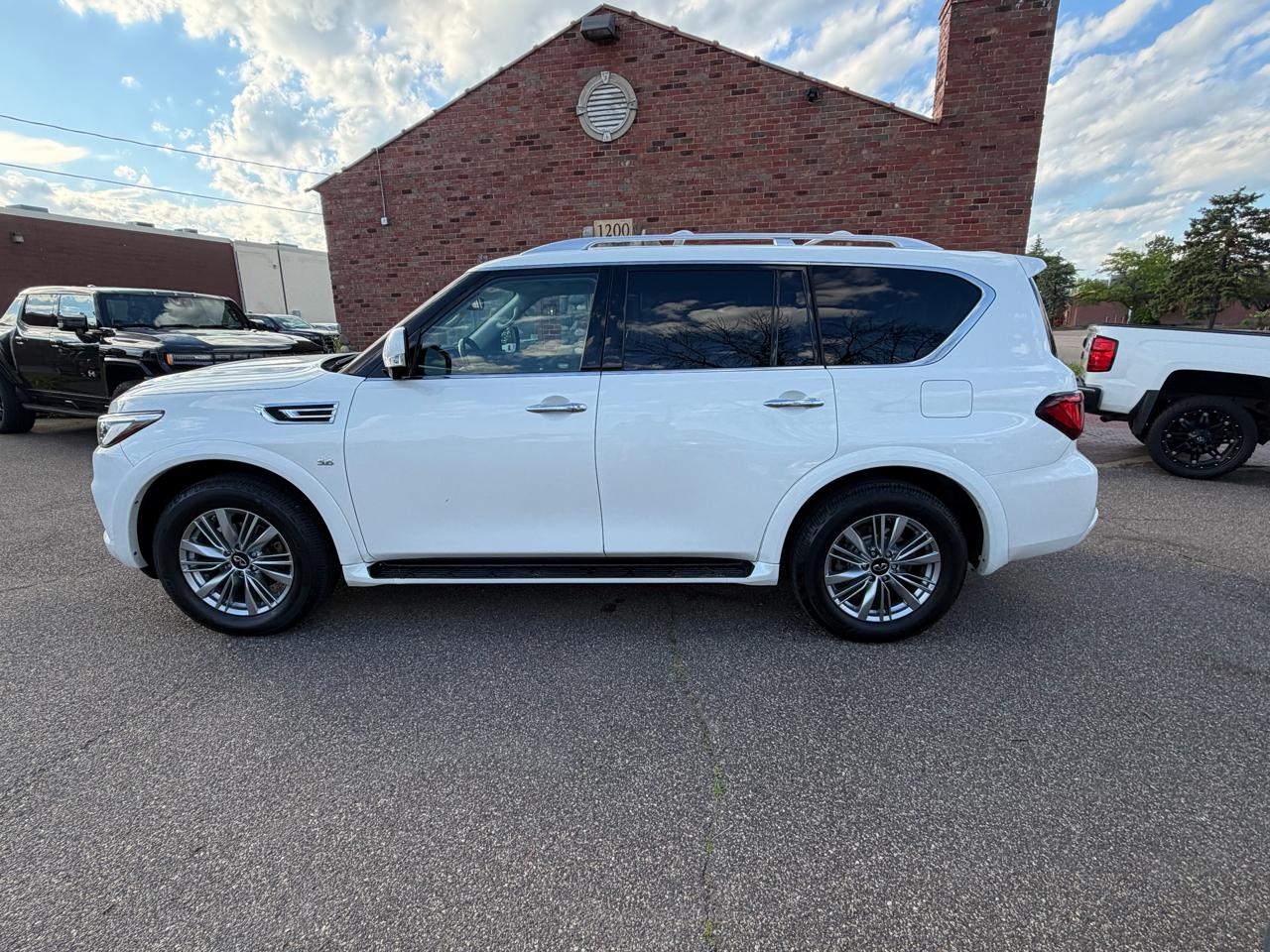 Infiniti QX80 4WD 2018