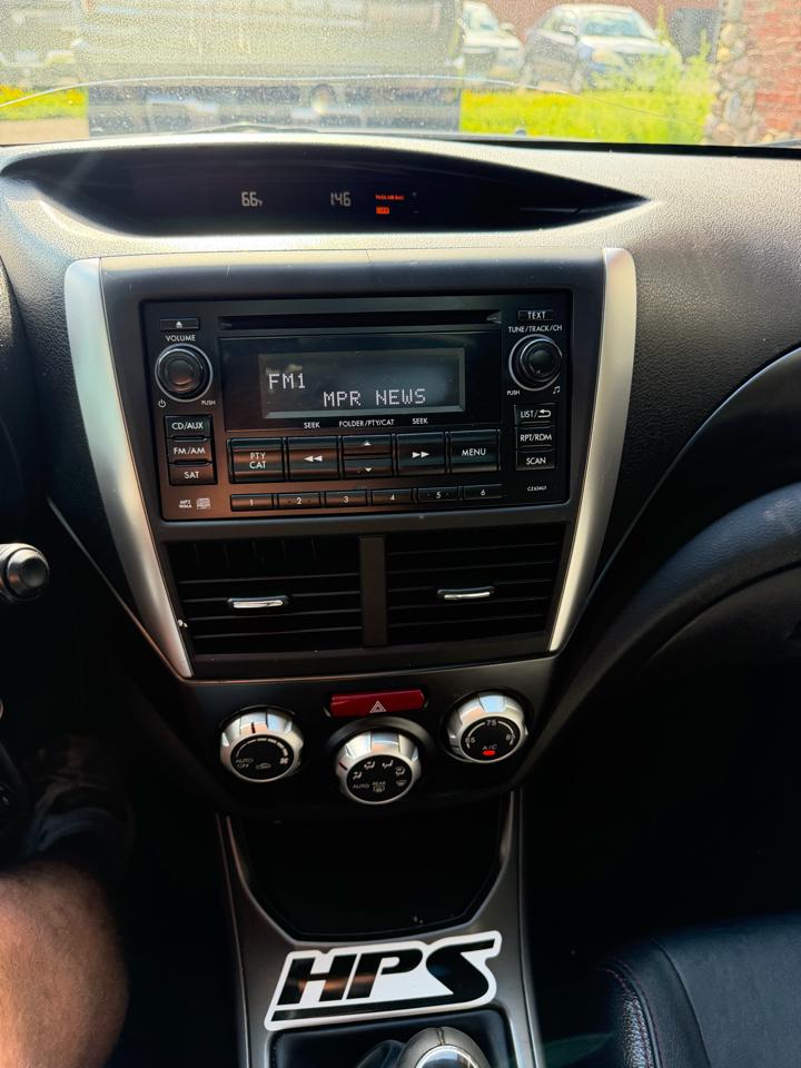 Subaru Impreza WRX 5-Door 2014