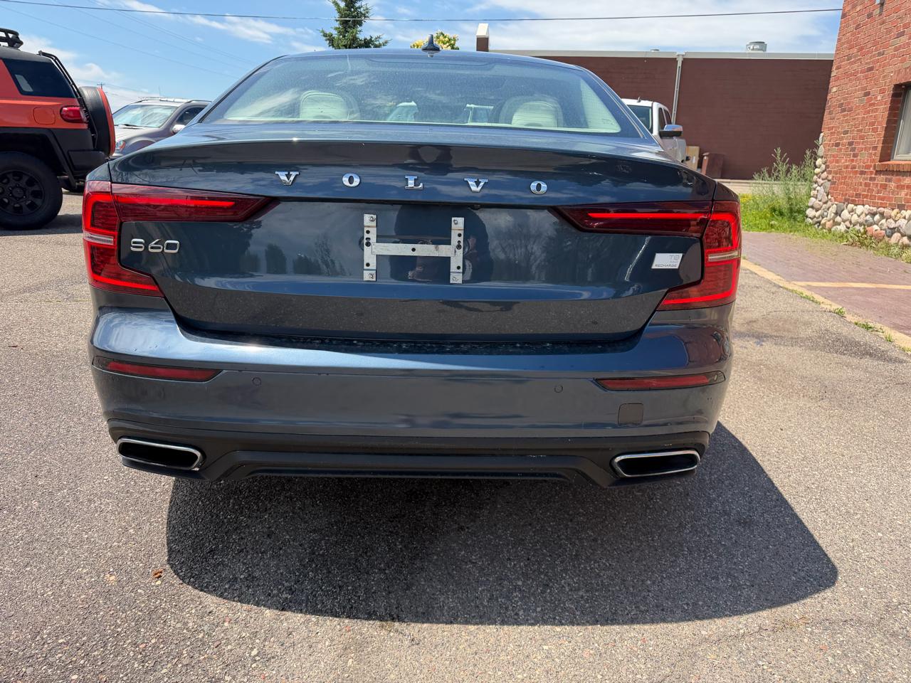 Volvo S60 T8 R-Design Hybrid 2021