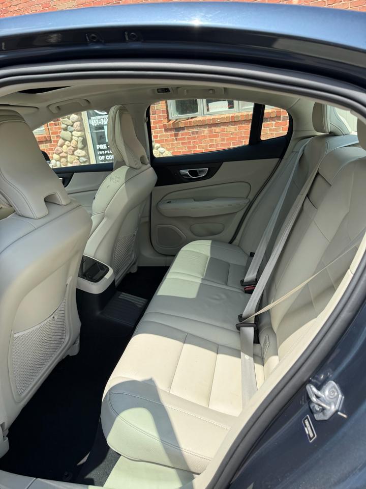 Volvo S60 T8 R-Design Hybrid 2021