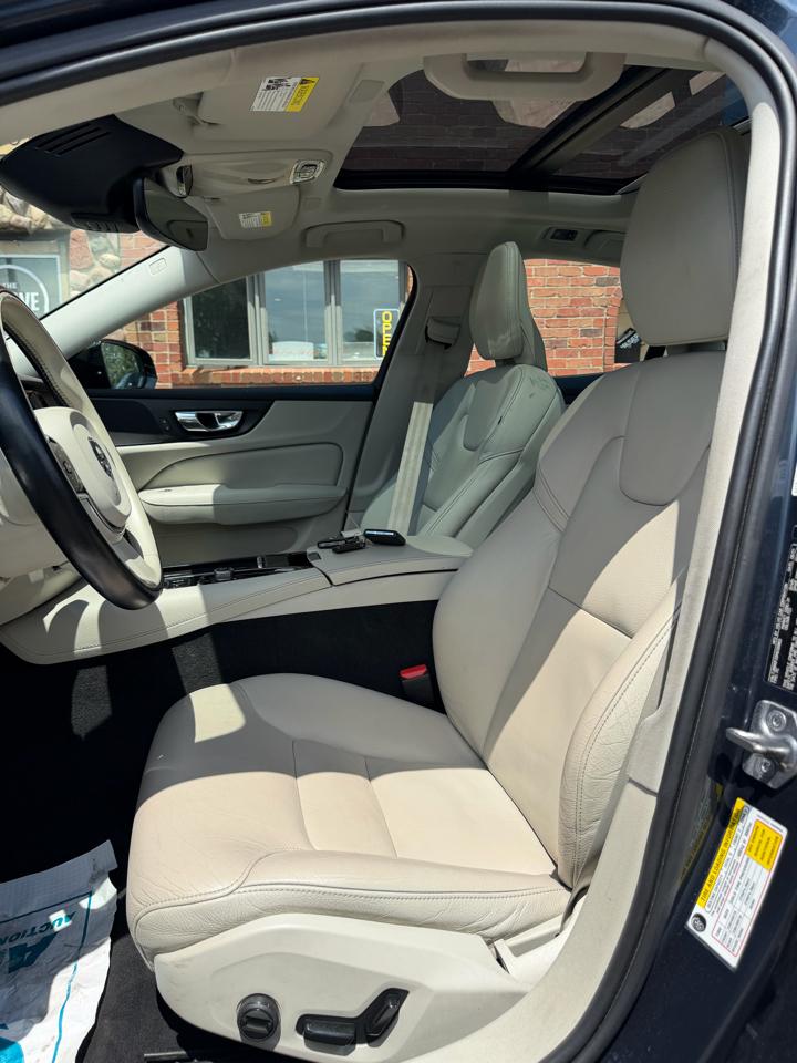 Volvo S60 T8 R-Design Hybrid 2021