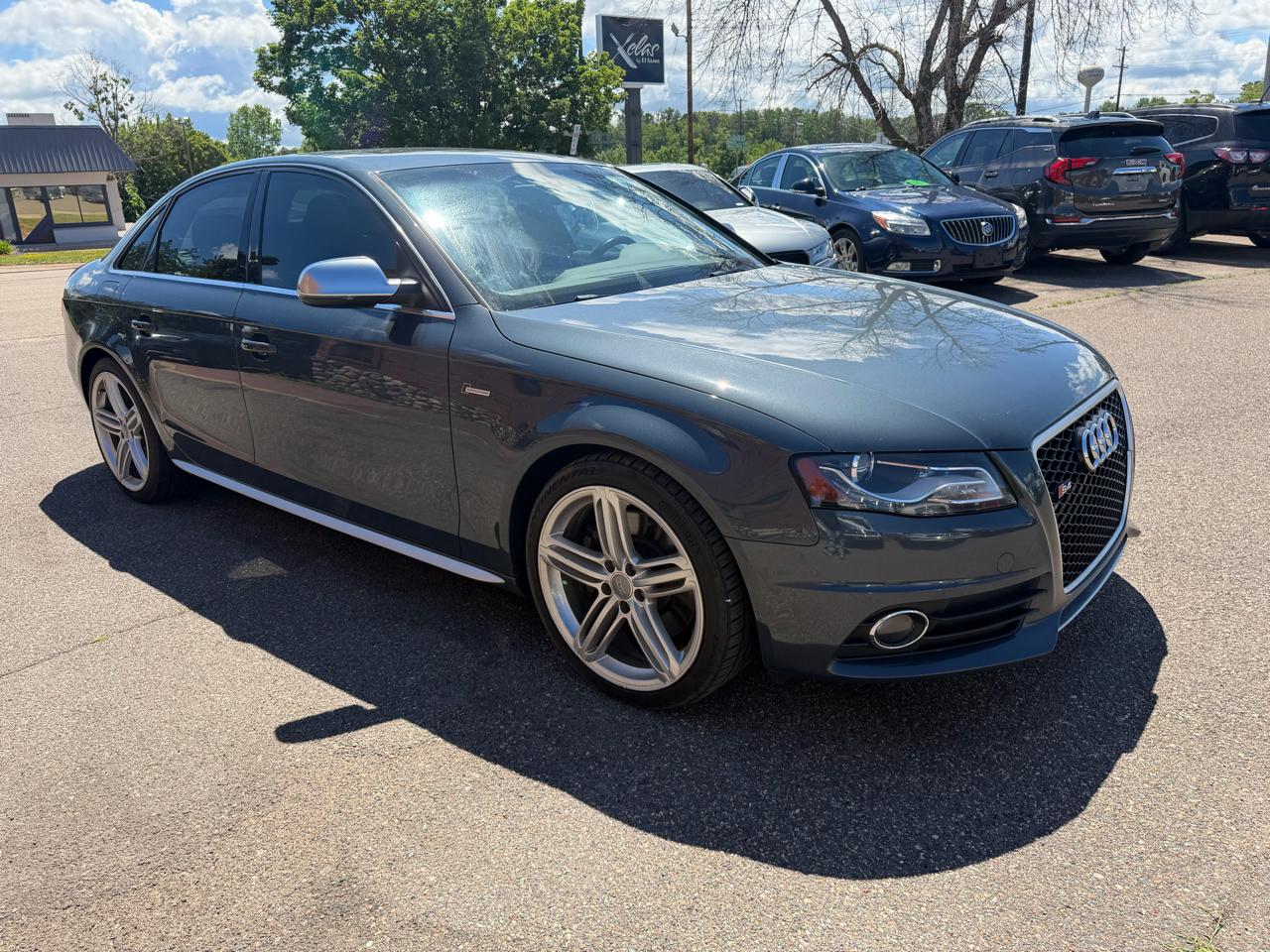 Audi S4 Sedan quattro S tronic 2011