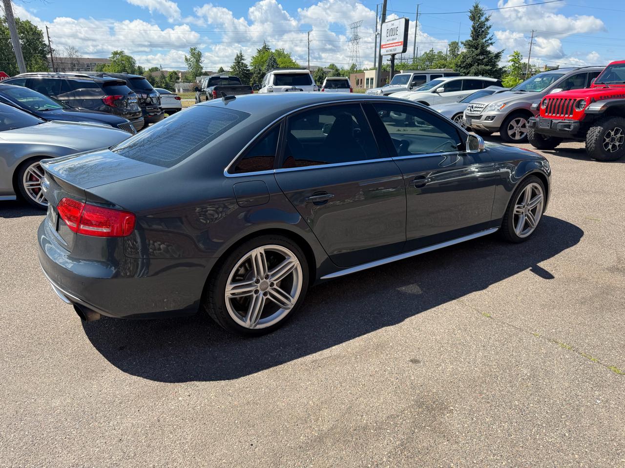 Audi S4 Sedan quattro S tronic 2011