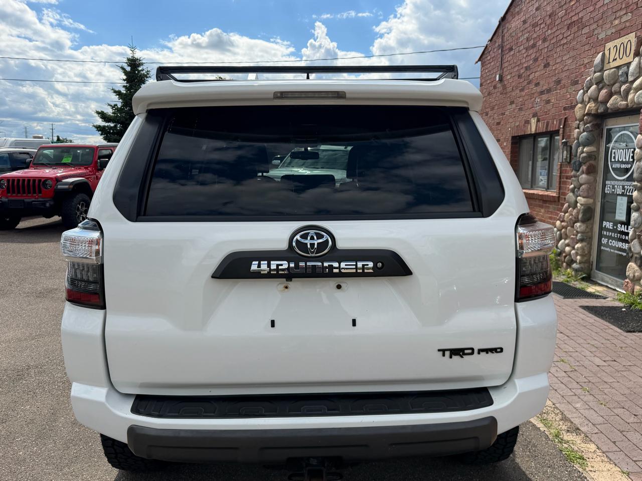 Toyota 4Runner TRD Pro 4D SUV 4WD V6 2018