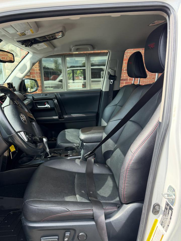 Toyota 4Runner TRD Pro 4D SUV 4WD V6 2018