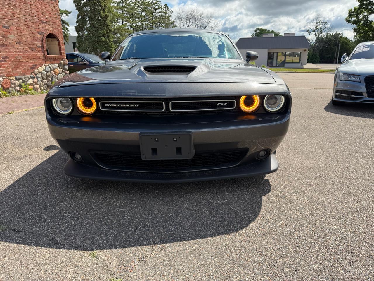Dodge Challenger GT 2021