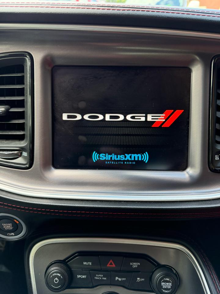 Dodge Challenger GT 2021