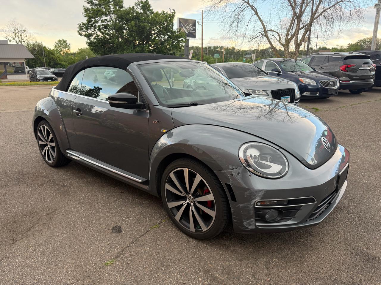 Volkswagen Beetle R-Line PZEV Convertible 6M 2015