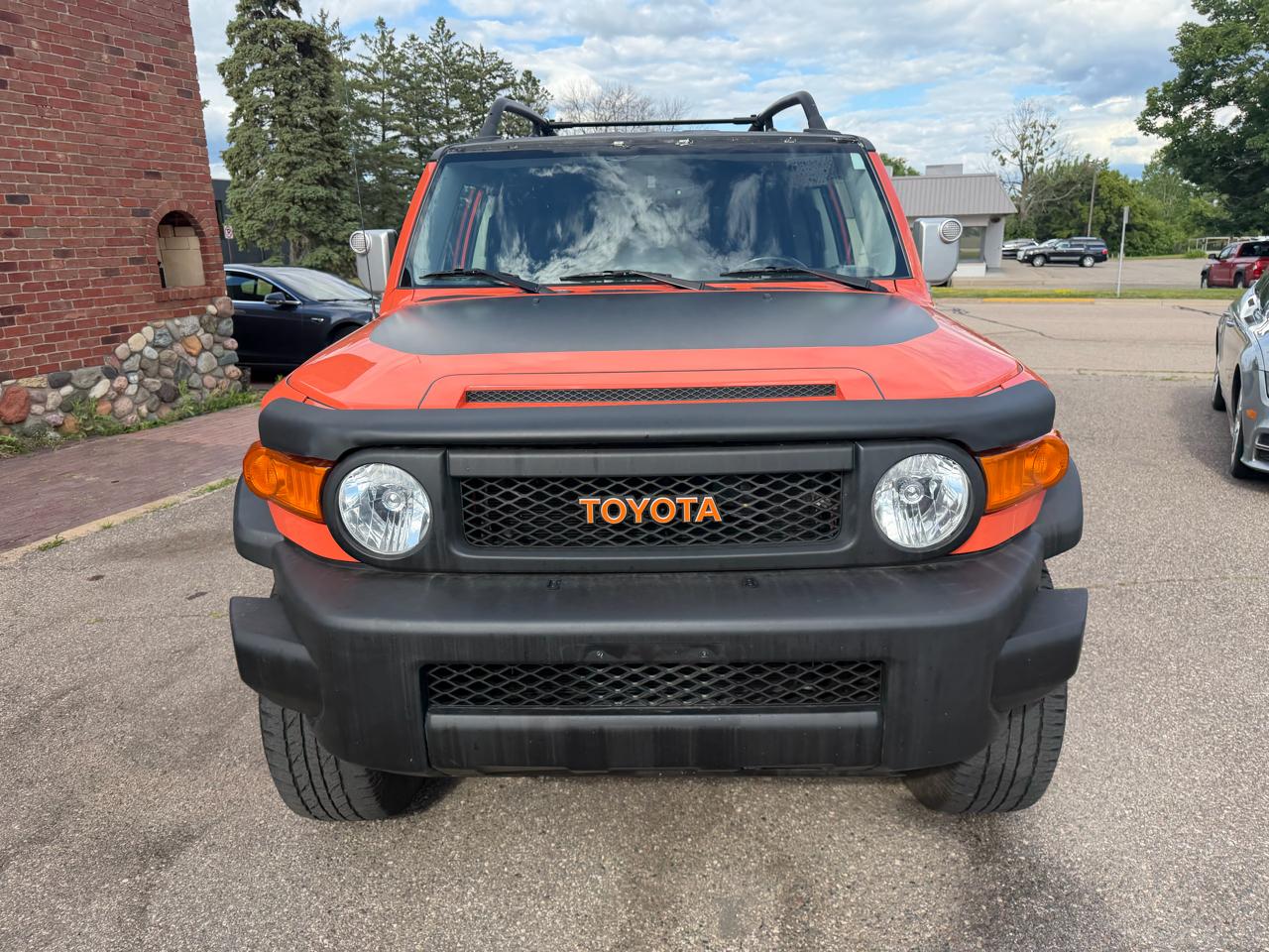 Toyota FJ Cruiser 4WD AT 2013