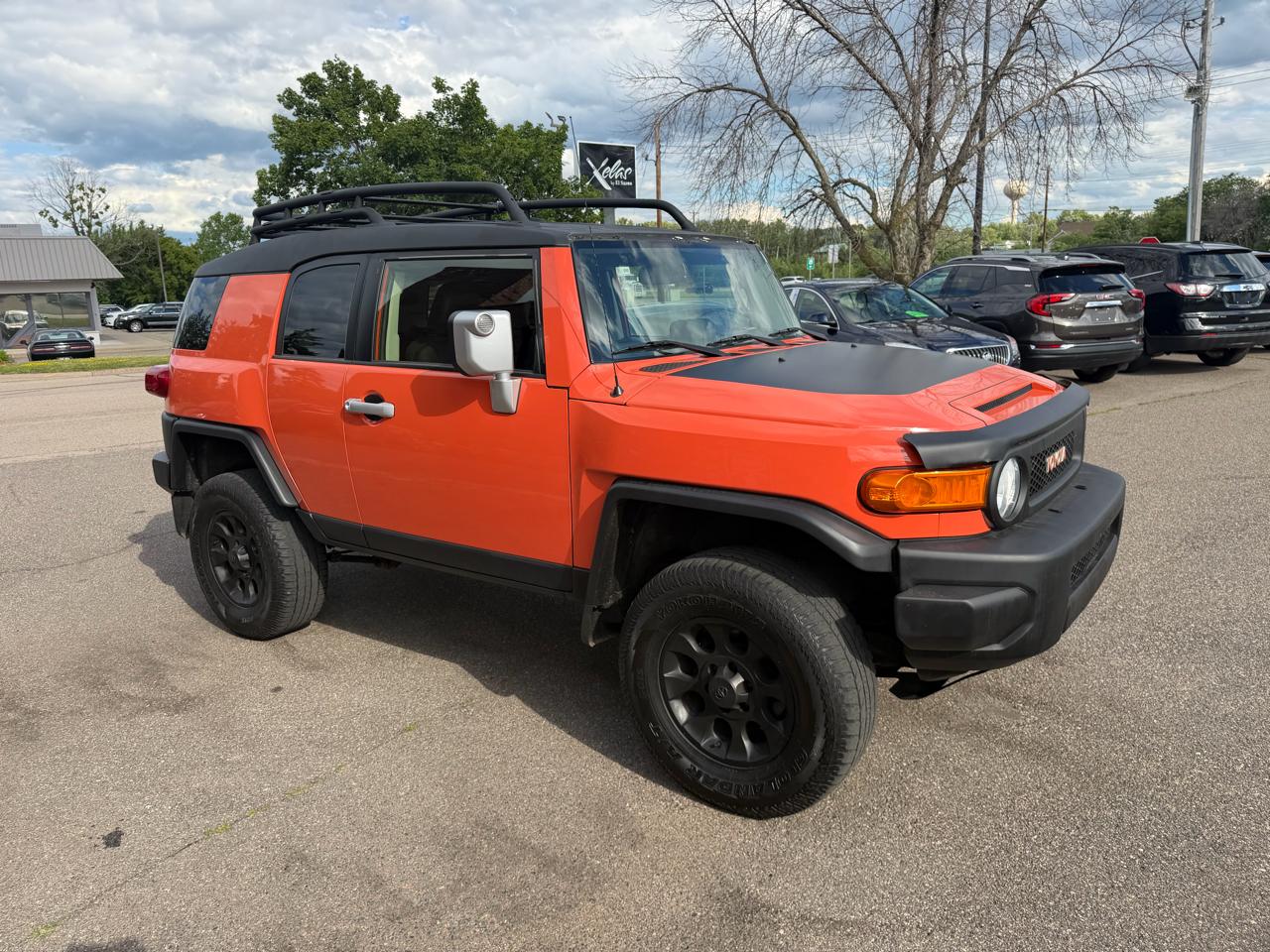 Toyota FJ Cruiser 4WD AT 2013