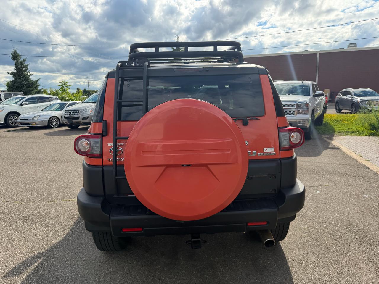 Toyota FJ Cruiser 4WD AT 2013