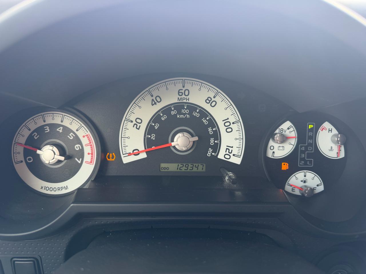 Toyota FJ Cruiser 4WD AT 2013