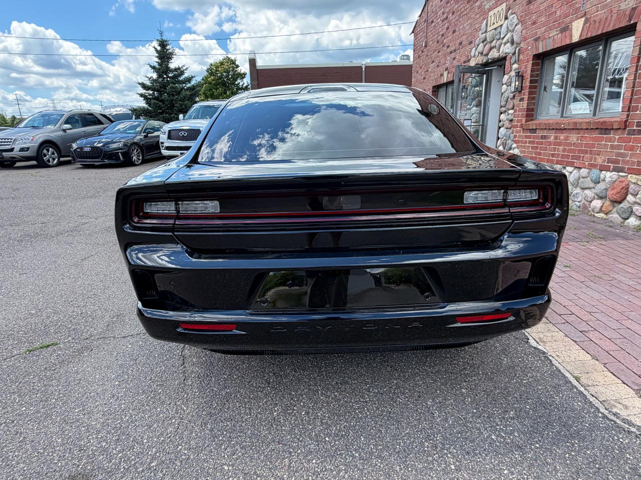 Dodge Charger Daytona R/T 2024