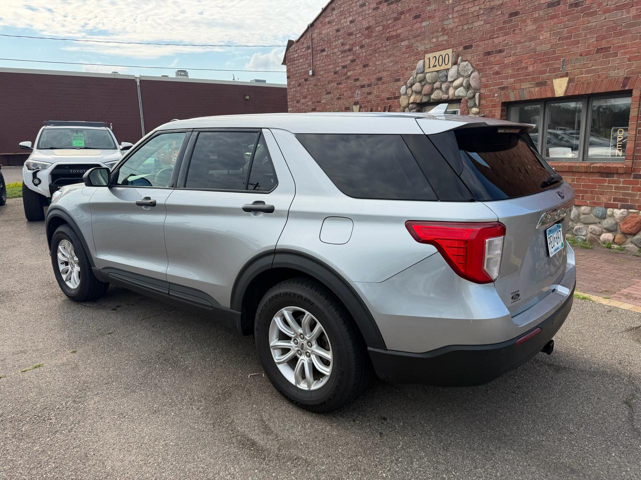Ford Explorer Base AWD 2020