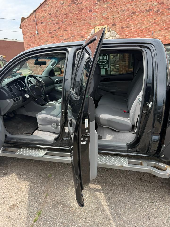 Toyota Tacoma Double Cab V6 4WD 2006