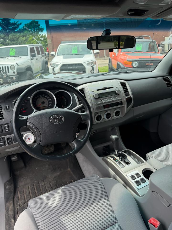 Toyota Tacoma Double Cab V6 4WD 2006