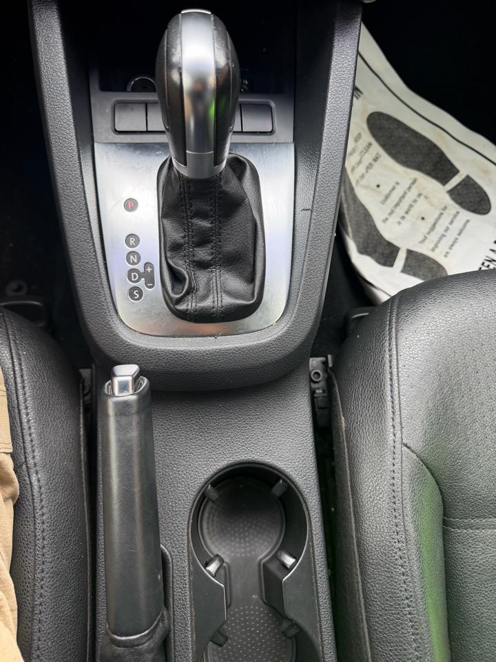 Volkswagen Jetta SE 2012