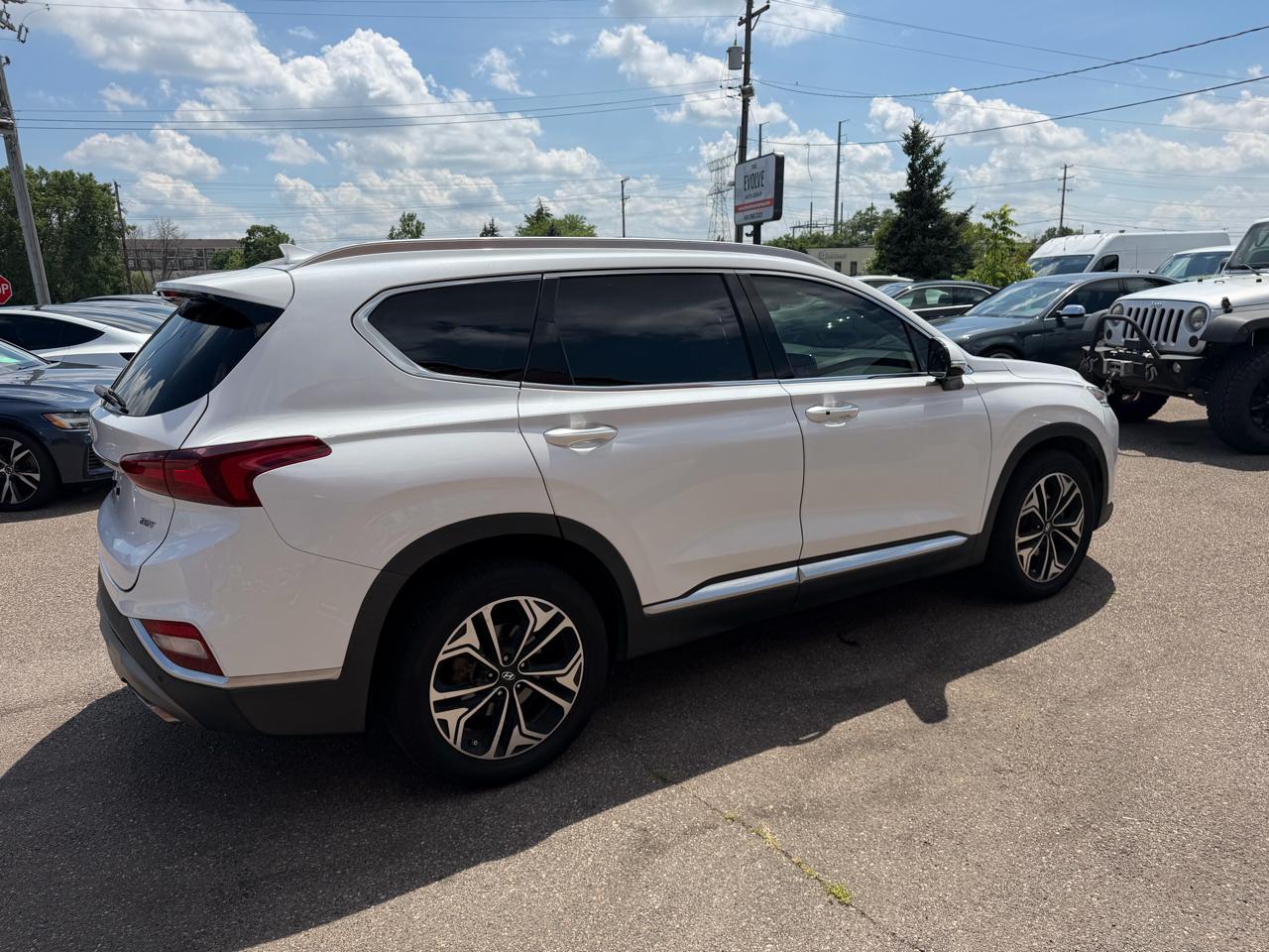 Hyundai Santa Fe SEL 2.0T w/Convenience and Premium Packages 2020