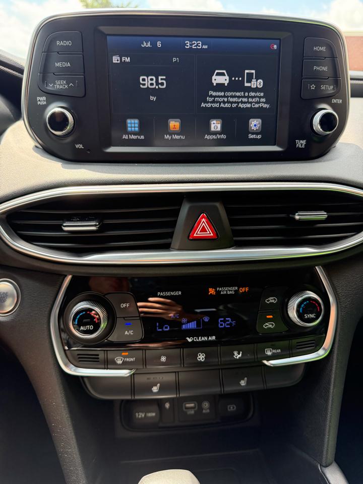 Hyundai Santa Fe SEL 2.0T w/Convenience and Premium Packages 2020