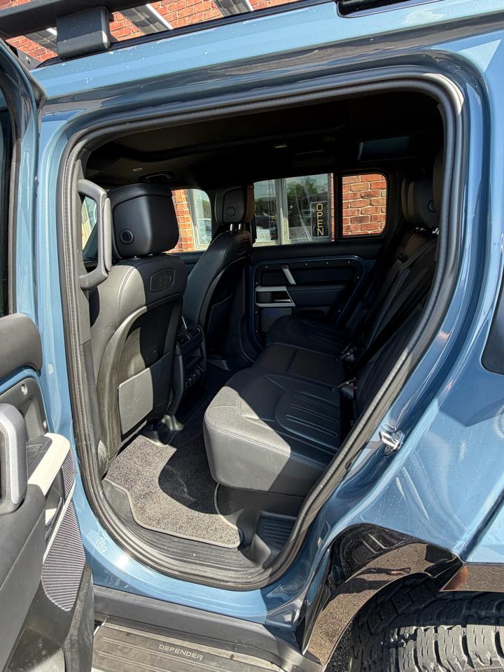 Land Rover Defender 110 X-Dynamic HSE AWD 2021