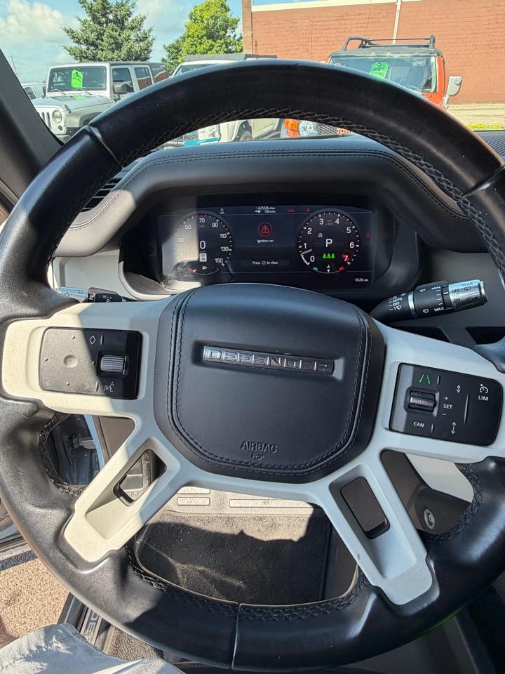 Land Rover Defender 110 X-Dynamic HSE AWD 2021