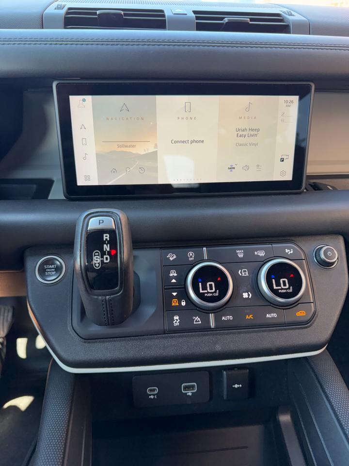 Land Rover Defender 110 X-Dynamic HSE AWD 2021