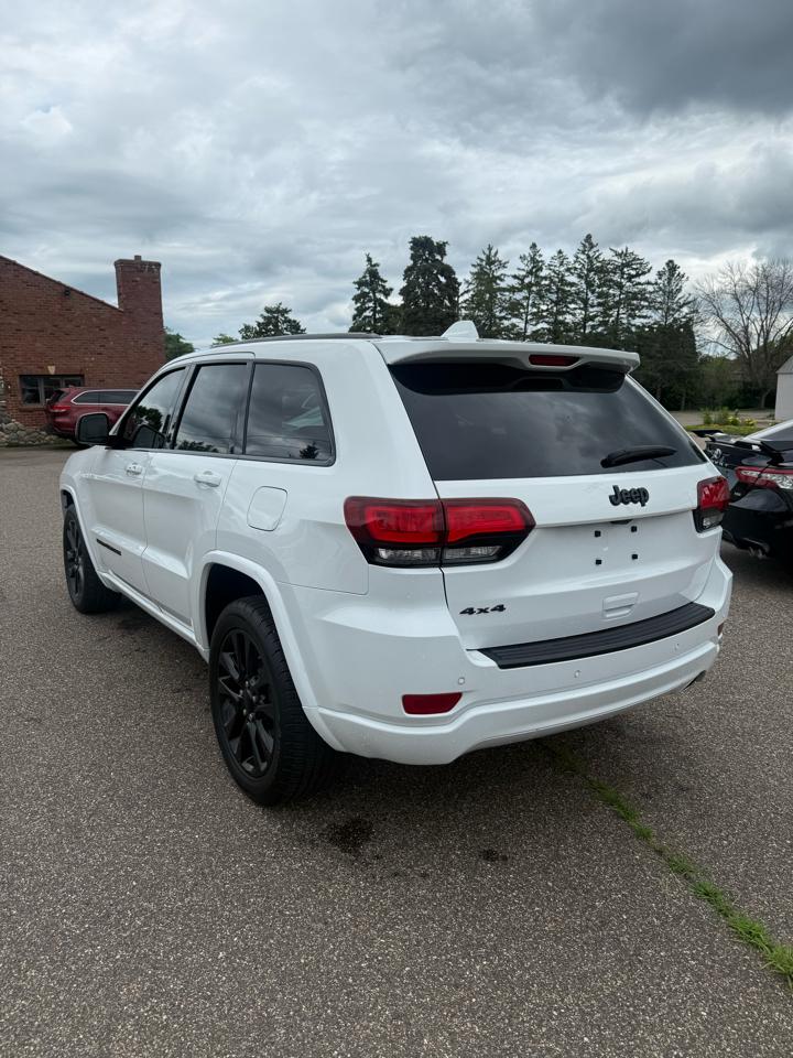 Jeep Grand Cherokee Laredo 4WD 2019