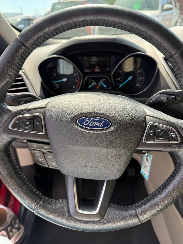 Ford Escape SEL 4WD 2018