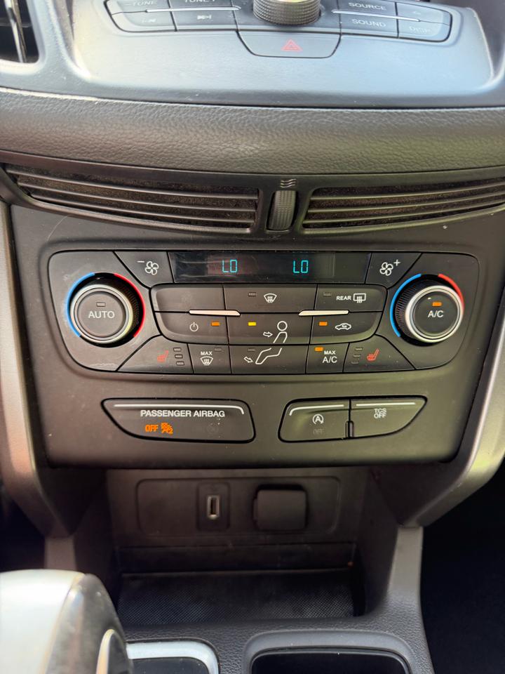 Ford Escape SEL 4WD 2018
