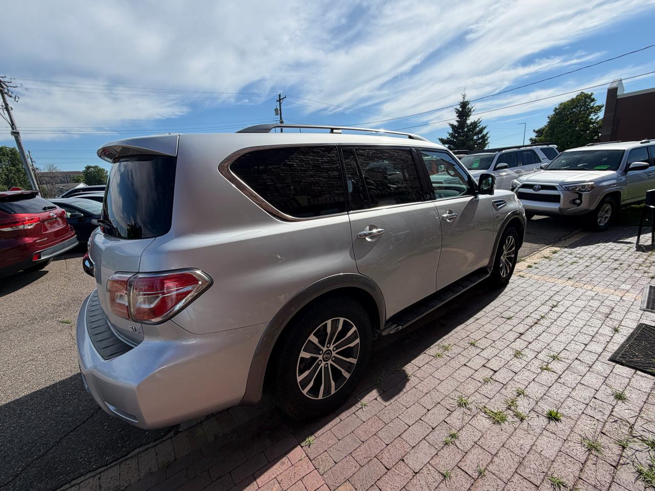 Nissan Armada Platinum AWD 2020